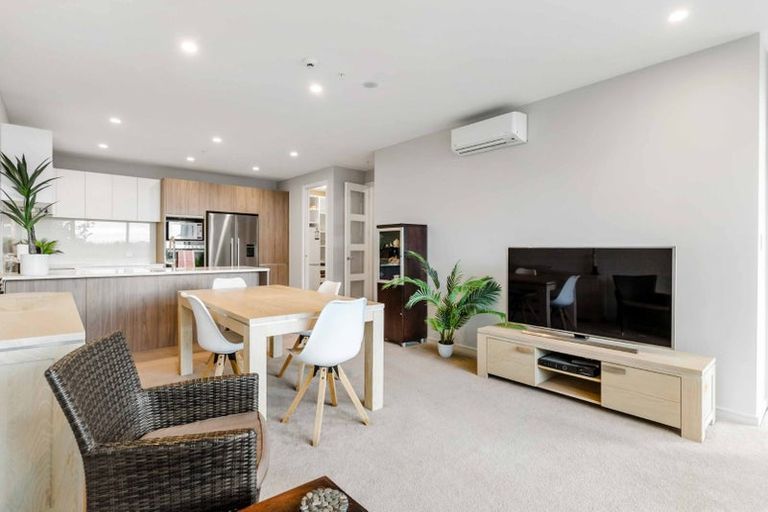 Photo of property in 102/1 Cavalli Road, Long Bay, Auckland, 0630