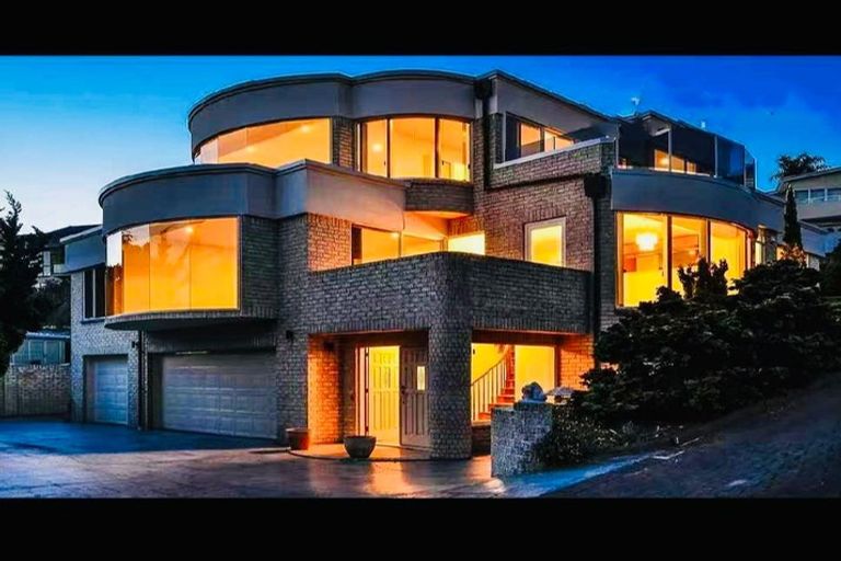 Photo of property in 15 Constable Lane, West Harbour, Auckland, 0618