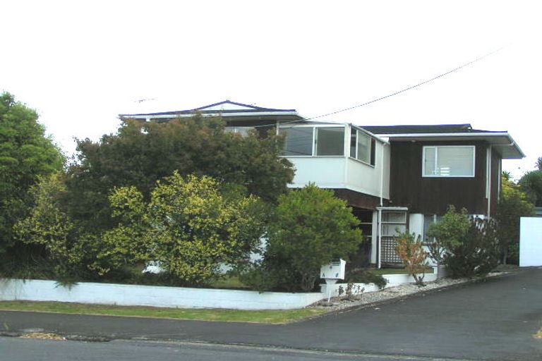 Photo of property in 4a Bruce Street, Northcote Point, Auckland, 0627