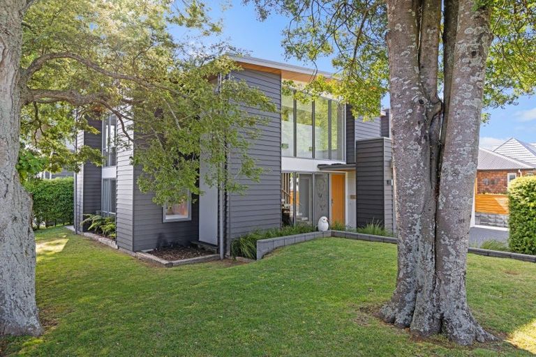 Photo of property in 16a Hall Street, Cambridge, 3434