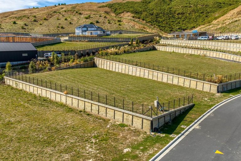 Photo of property in 25 Steve Askin Drive, Cracroft, Christchurch, 8022