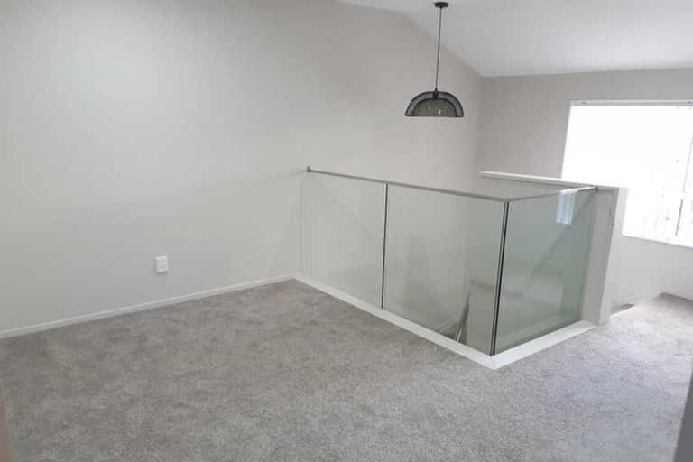 Photo of property in 12b Fernaig Street, Papakura, 2110