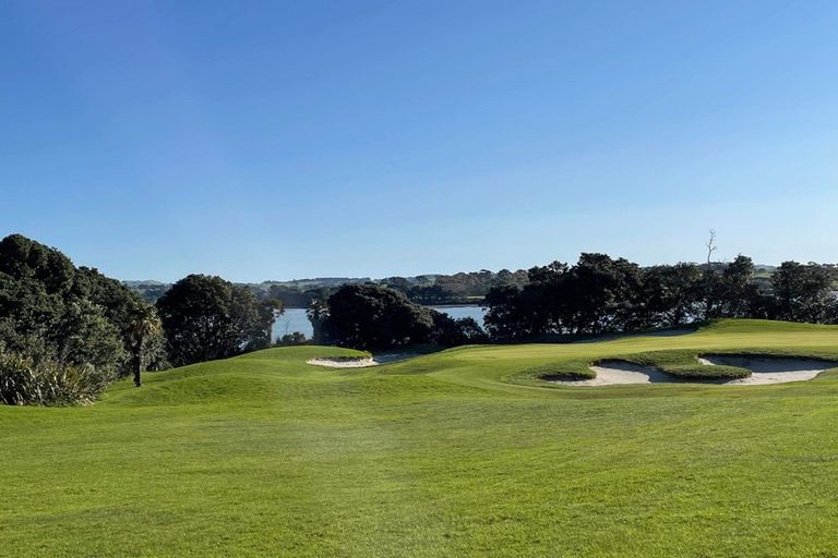 Photo of property in 19a Leaming Place, Clarks Beach, 2122