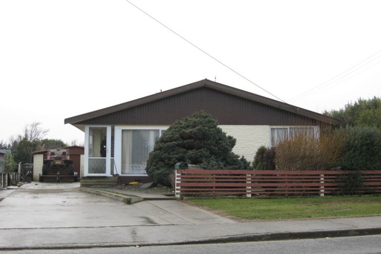 Photo of property in 52 Dipton Street, Kingswell, Invercargill, 9812