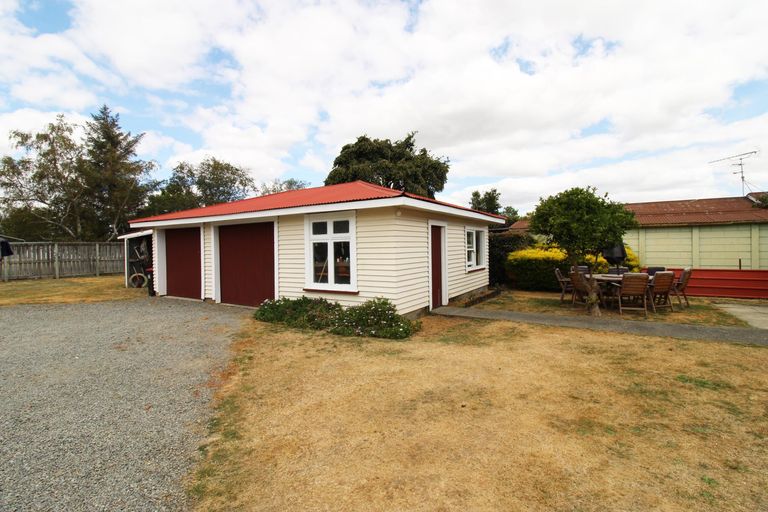 Photo of property in 25 Taverner Street, Carterton, 5713