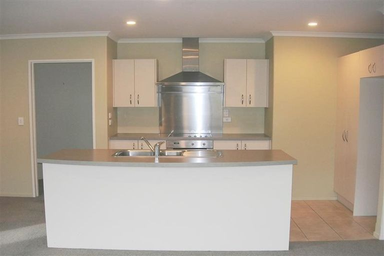 Photo of property in 47 Rolleston Drive, Rolleston, 7614