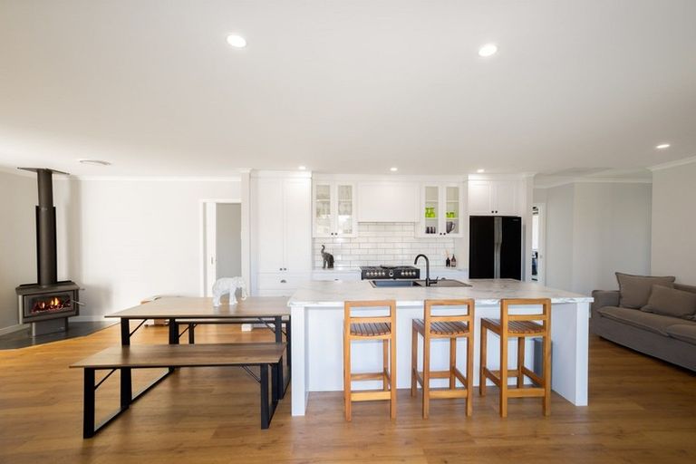 Photo of property in 4 Carlisle Street, Athol, 9793