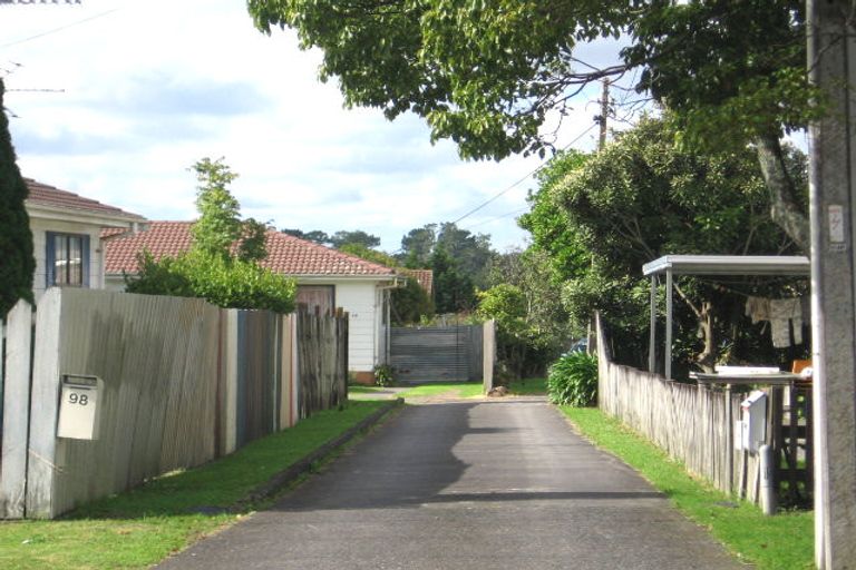 Photo of property in 98 Bruce Mclaren Road, Henderson, Auckland, 0612