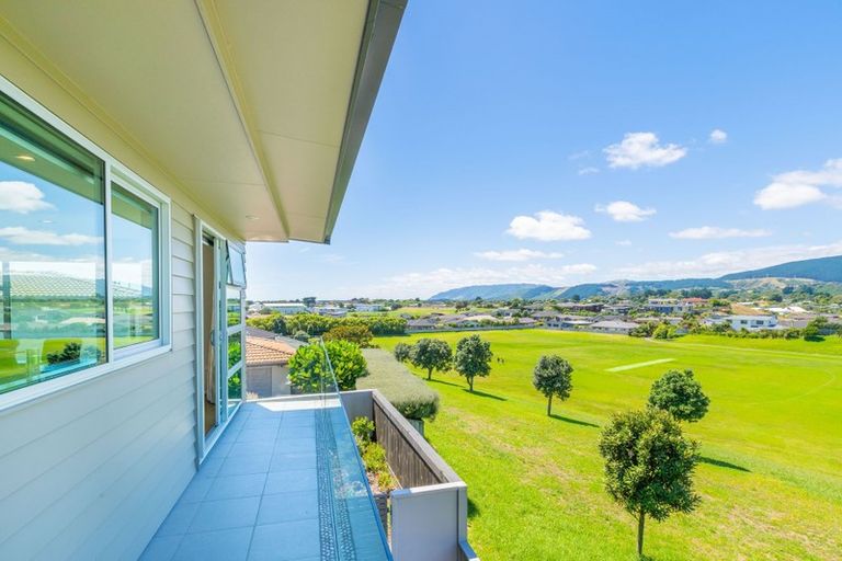 Photo of property in 134 Renown Road, Raumati South, Paraparaumu, 5032