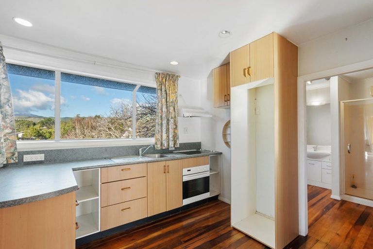 Photo of property in 12 Kahu Road, Otaihanga, Paraparaumu, 5036