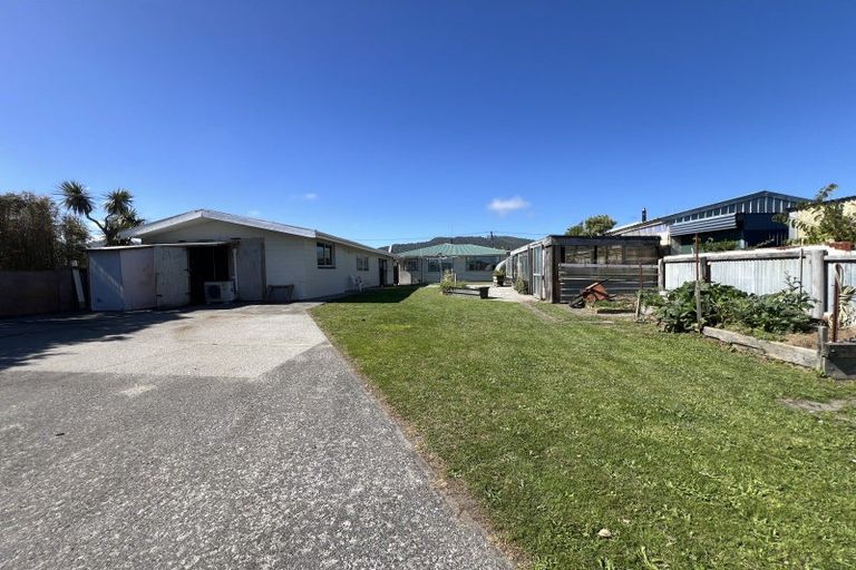 Photo of property in 68 Doyle Street, Blaketown, Greymouth, 7805