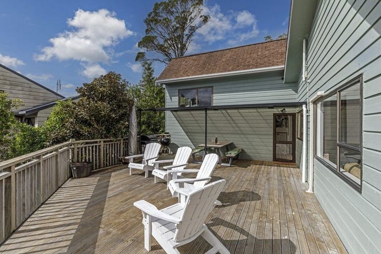 Photo of property in 11 Moorgreen Heights, Torbay, Auckland, 0630