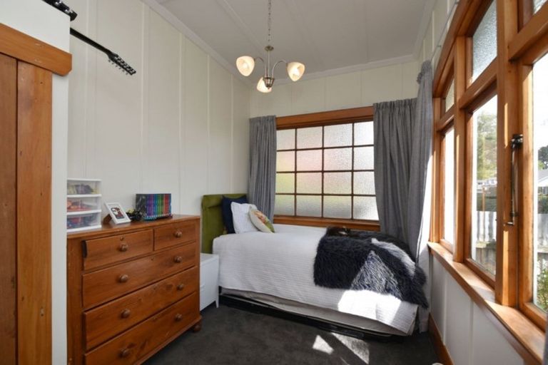 Photo of property in 27 Newcastle Street, Windsor, Invercargill, 9810