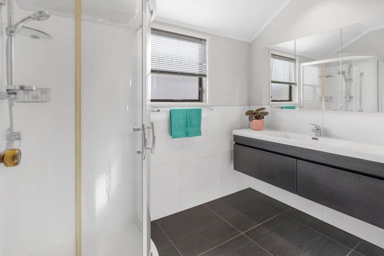 Photo of property in 3/59 Cook Street, Howick, Auckland, 2014