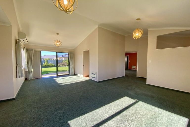 Photo of property in 9 Flemington Place, Taradale, Napier, 4112