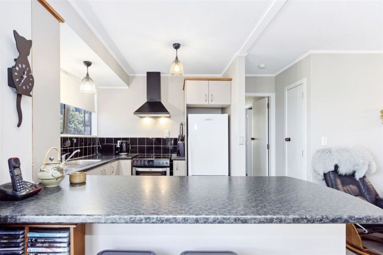 Photo of property in 2/33 Golf Road, Mount Maunganui, 3116