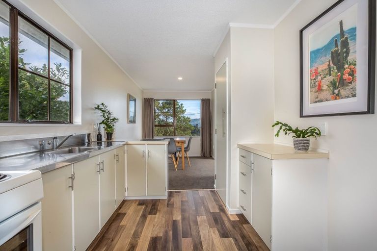 Photo of property in 25 Staysail Place, Whitby, Porirua, 5024