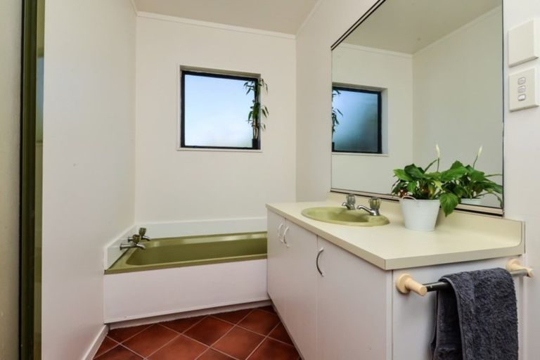 Photo of property in 2 Olwyn Green, Dinsdale, Hamilton, 3204