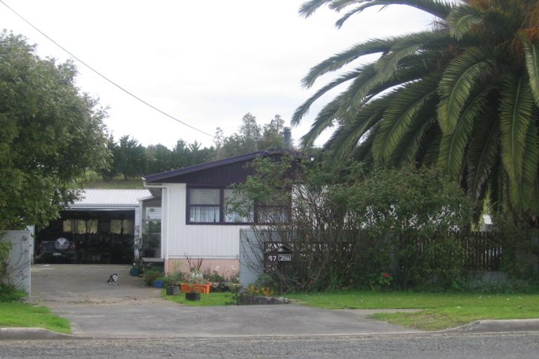 Photo of property in 97 King Street, Hikurangi, 0114