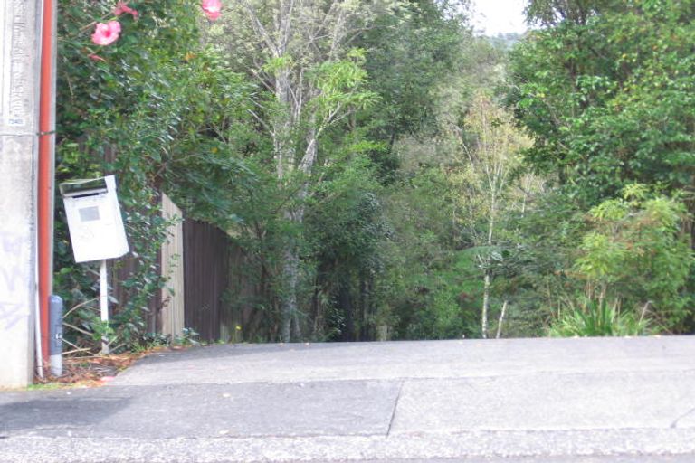 Photo of property in 30 Shetland Street, Glen Eden, Auckland, 0602