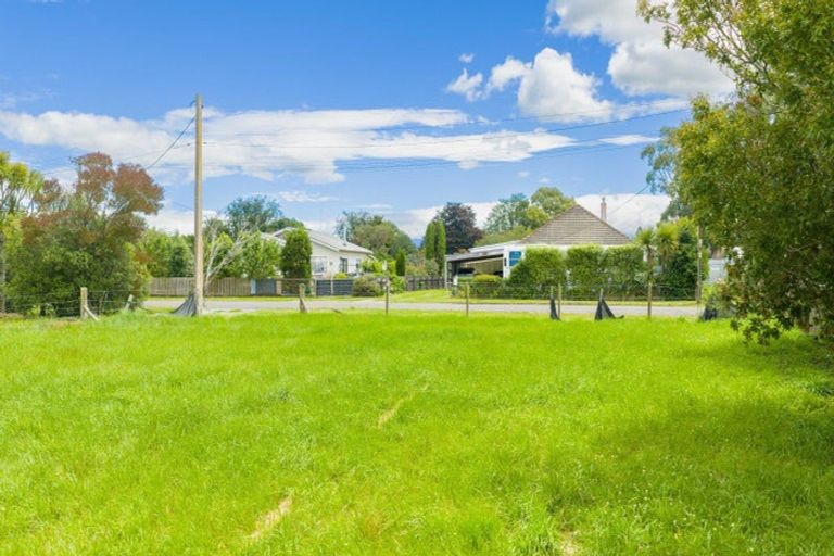 Photo of property in 24 Walter Street, Takapau, 4203