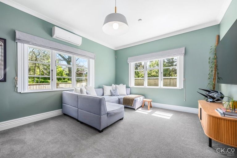 Photo of property in 524 Main Road North, Timberlea, Upper Hutt, 5018