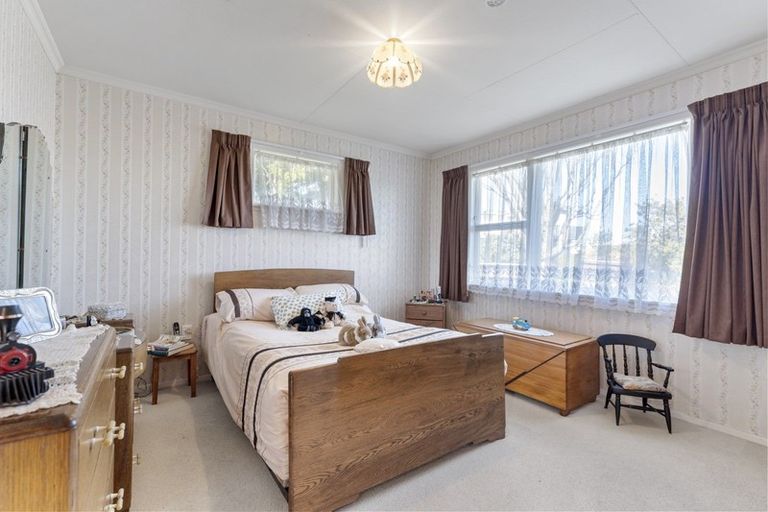 Photo of property in 6 Cohen Place, Milson, Palmerston North, 4414