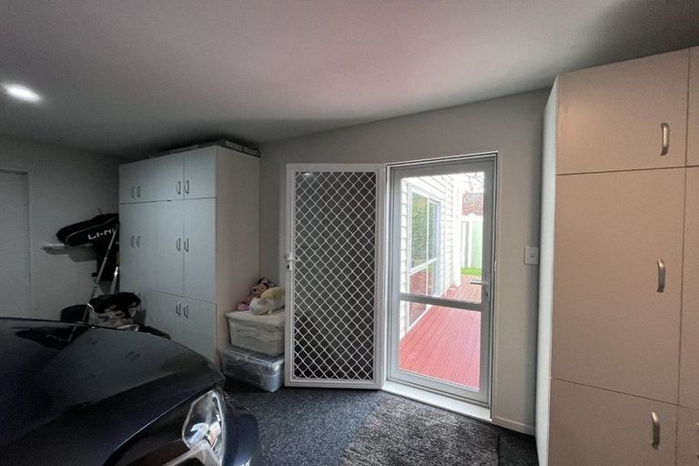 Photo of property in 32 Exler Place, Avondale, Auckland, 0600
