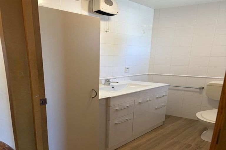 Photo of property in 14a George Street, Riccarton, Christchurch, 8041