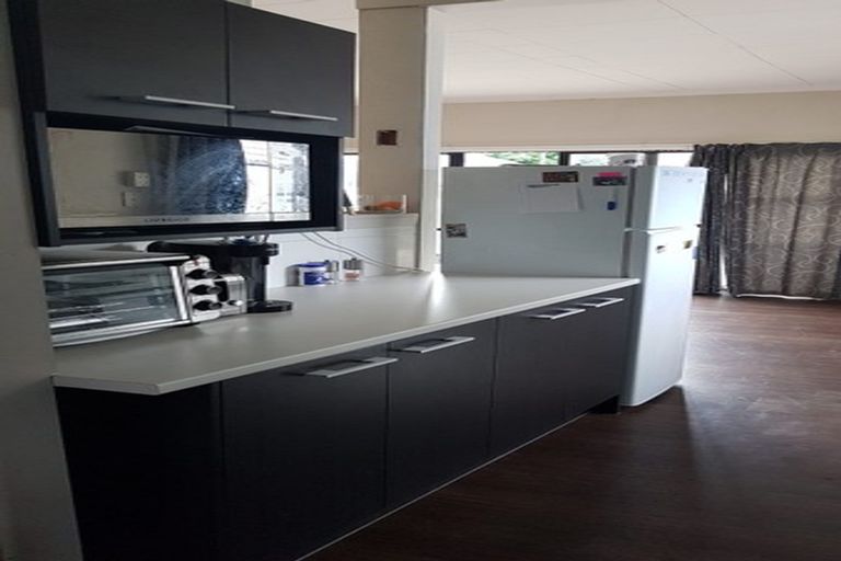 Photo of property in 116 Nursery Road, Phillipstown, Christchurch, 8011