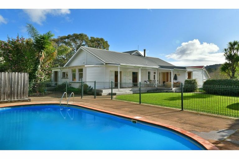 Photo of property in 84 Puhoi Road, Puhoi, Warkworth, 0994