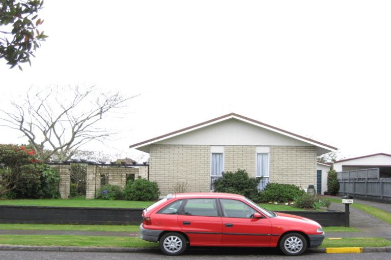 Photo of property in 11 Jade Place, Bell Block, New Plymouth, 4312