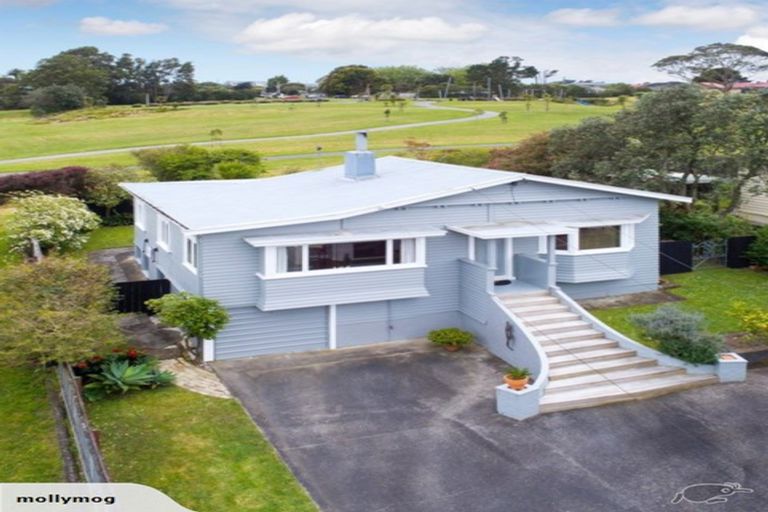 Photo of property in 7 Saltaire Street, Avondale, Auckland, 1026