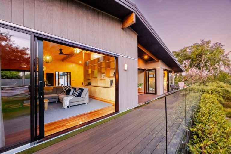 Photo of property in 5 Saint Marys Road, Waipukurau, 4200