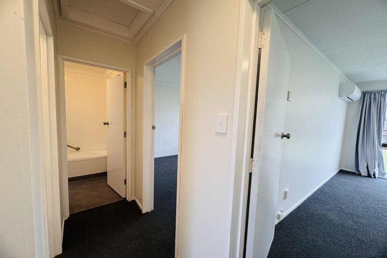 Photo of property in 18 Amberley Avenue, Westbrook, Palmerston North, 4412