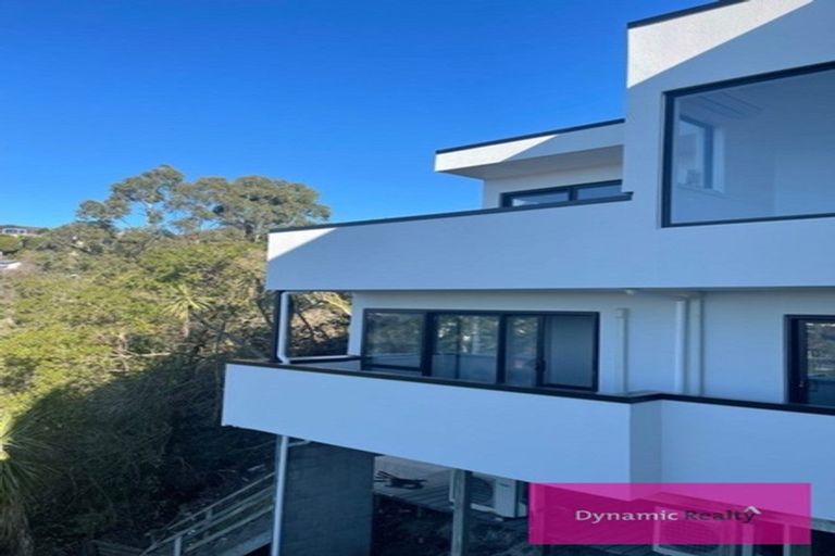 Photo of property in 139 Mount Pleasant Road, Mount Pleasant, Christchurch, 8081