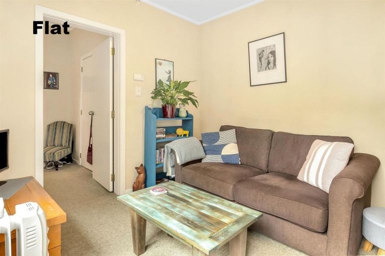 Photo of property in 8 Watson Street, Te Aro, Wellington, 6011