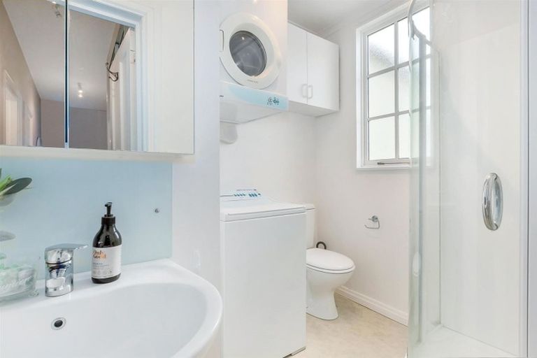 Photo of property in 8 Watson Street, Te Aro, Wellington, 6011