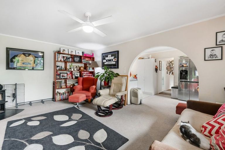 Photo of property in 786 South Head Road, South Head, Helensville, 0874