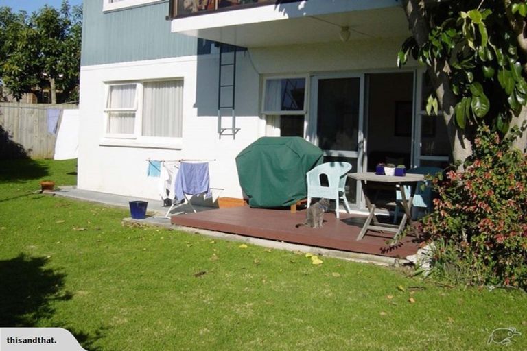 Photo of property in 1/133 Shakespeare Road, Milford, Auckland, 0620