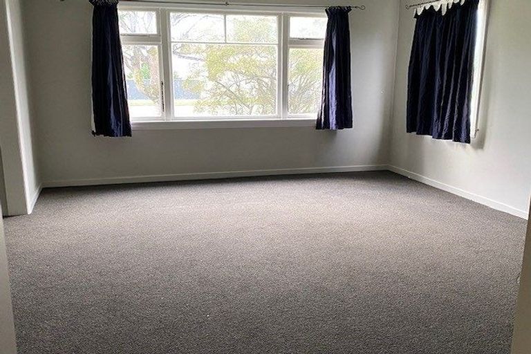 Photo of property in 2 Highgate Avenue, Merivale, Christchurch, 8014