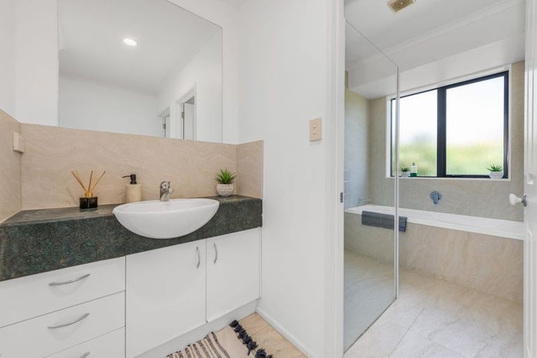 Photo of property in 21 Blakewell Place, Beachlands, Auckland, 2018