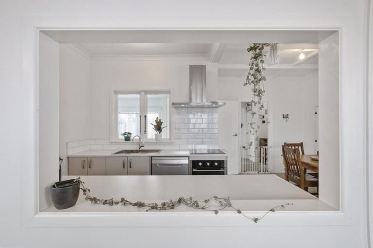 Photo of property in 90 Tirau Street, Putaruru, 3411