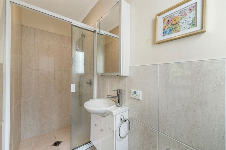 Photo of property in 2/31 Elliot Street, Howick, Auckland, 2014