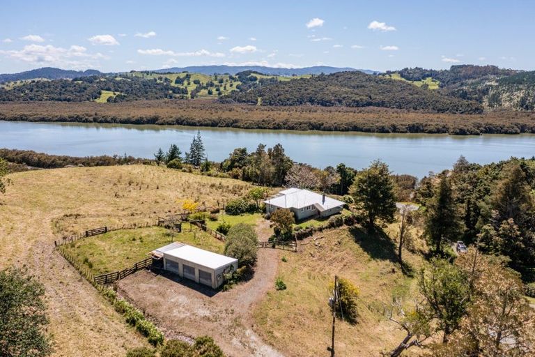 Photo of property in 872 Kohukohu Road, Kohukohu, 0491