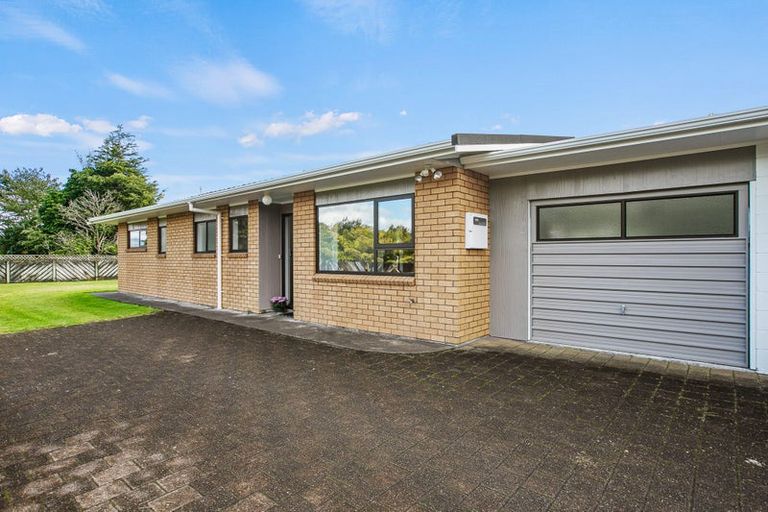 Photo of property in 2/38 Waimea Street, Westown, New Plymouth, 4310