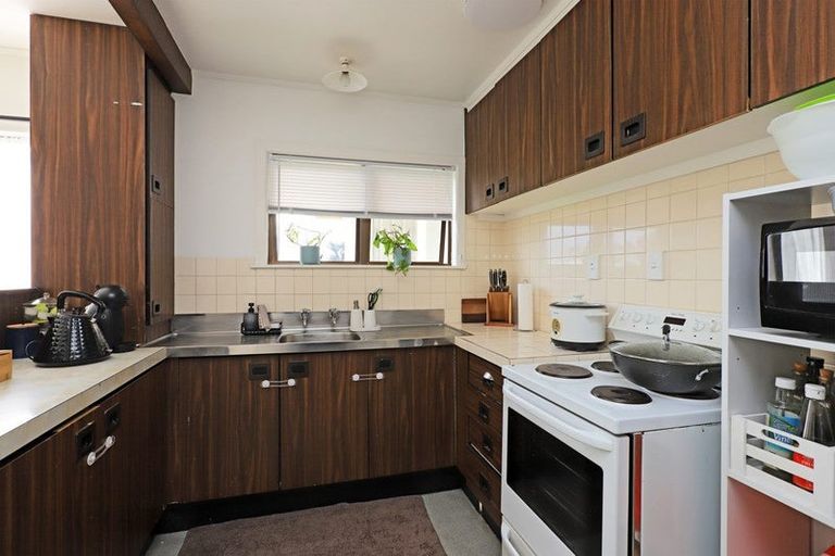 Photo of property in 16 Mangarau Crescent, Havelock North, 4130