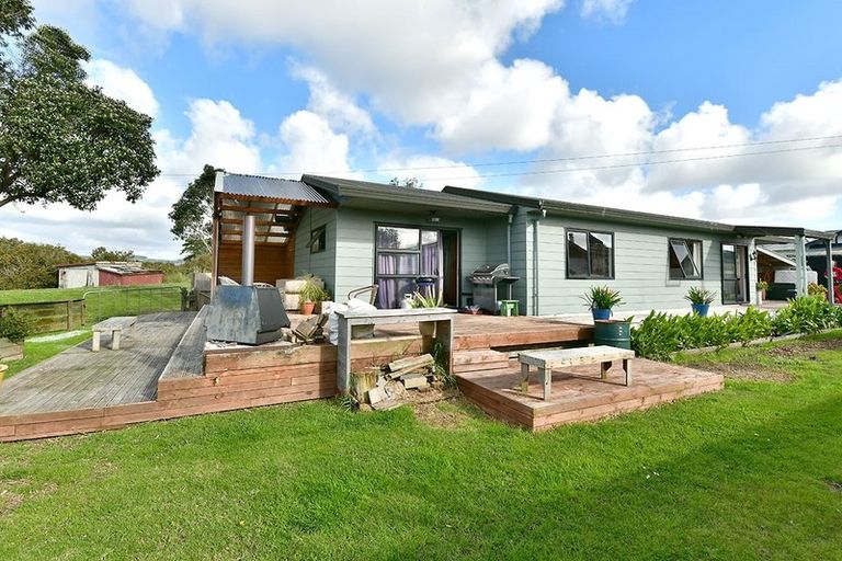 Photo of property in 49c Parakai Avenue, Parakai, 0830