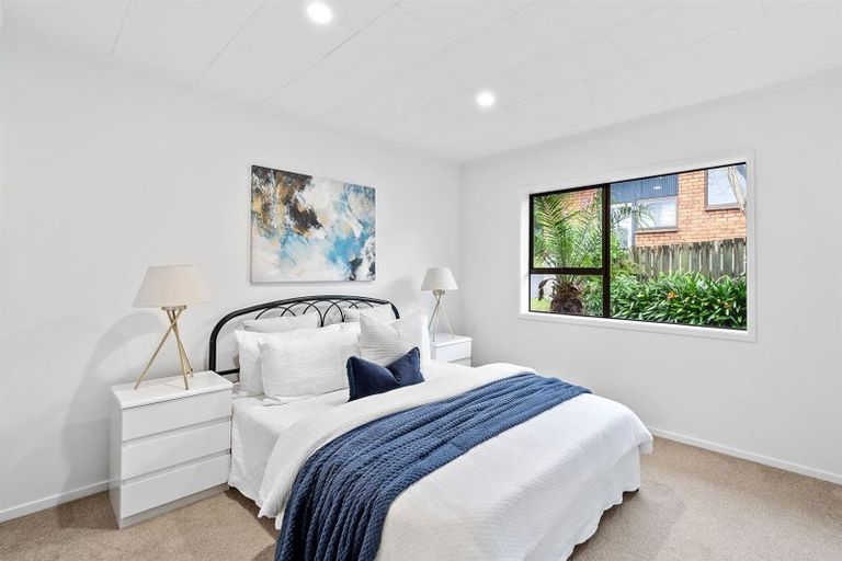 Photo of property in 2/75a Coronation Road, Hillcrest, Auckland, 0627