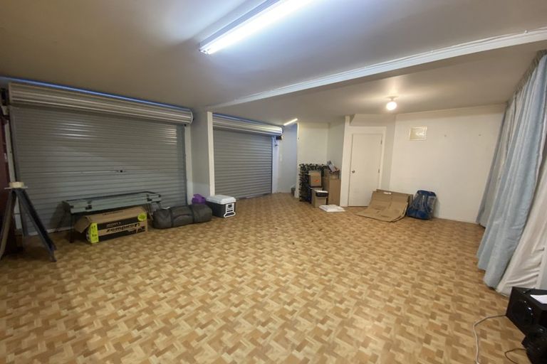 Photo of property in 1/15 Aorangi Place, Birkenhead, Auckland, 0626